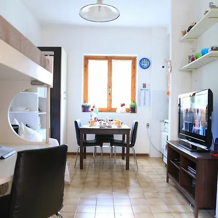 Candy Apartamento Roma